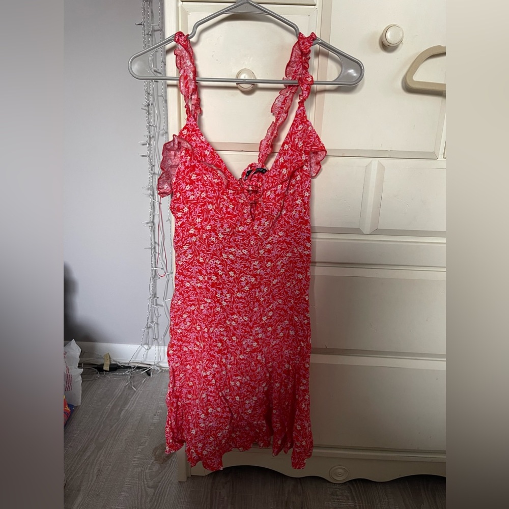 zara dress with tags still on